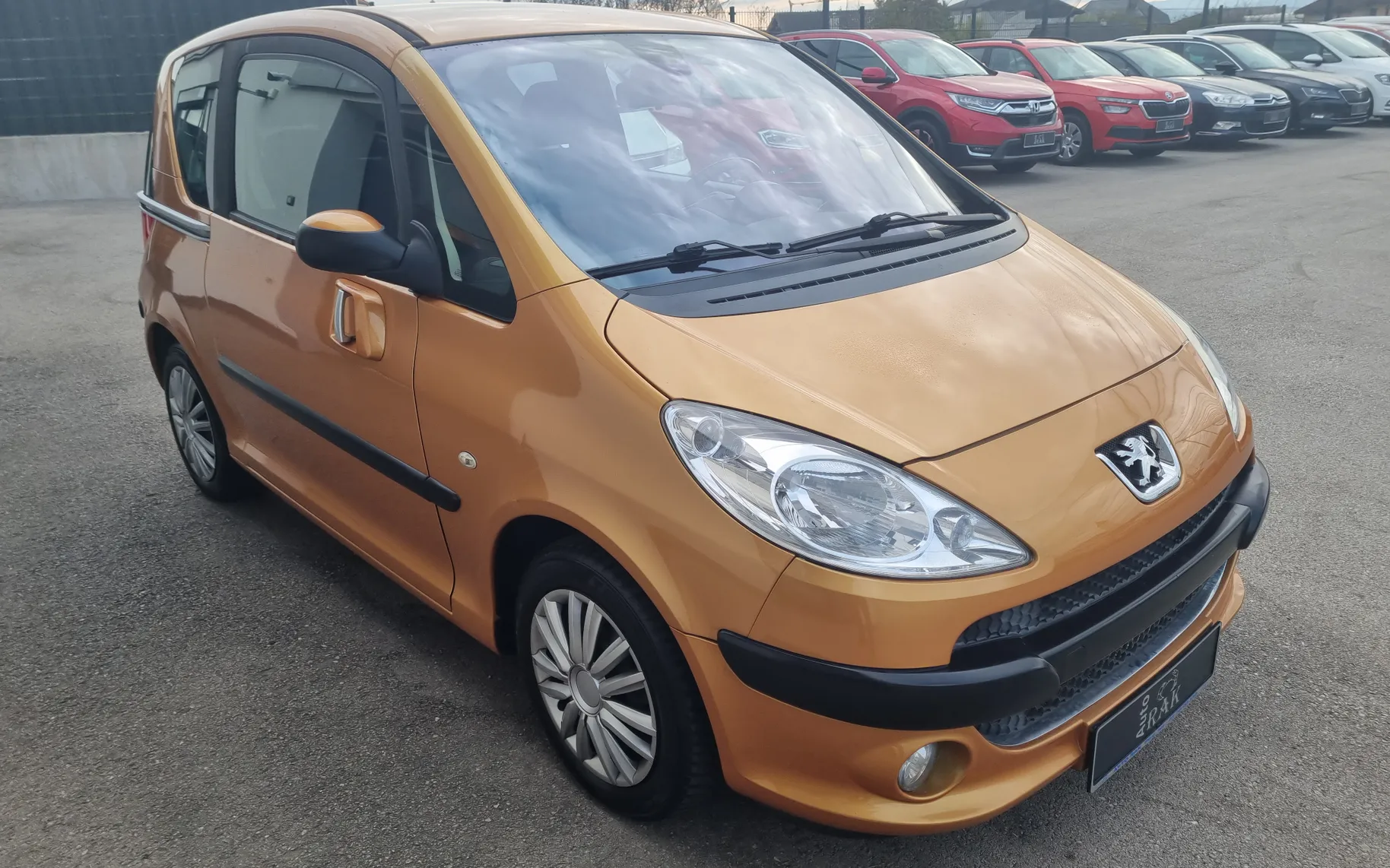 Zunanja slika - Peugeot 1007 - Style 1.4 98964 KM. AVT.KLIMA.2XEL. DRSNA VRATA - 4