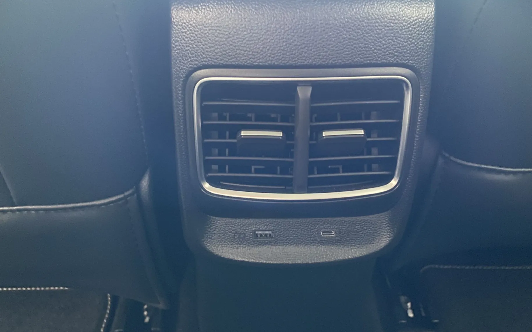 Notranja slika - MG ZS EV - d Luxury 5d 130kW.NEMŠKI.LED.NAVI.KAMERA. - 9