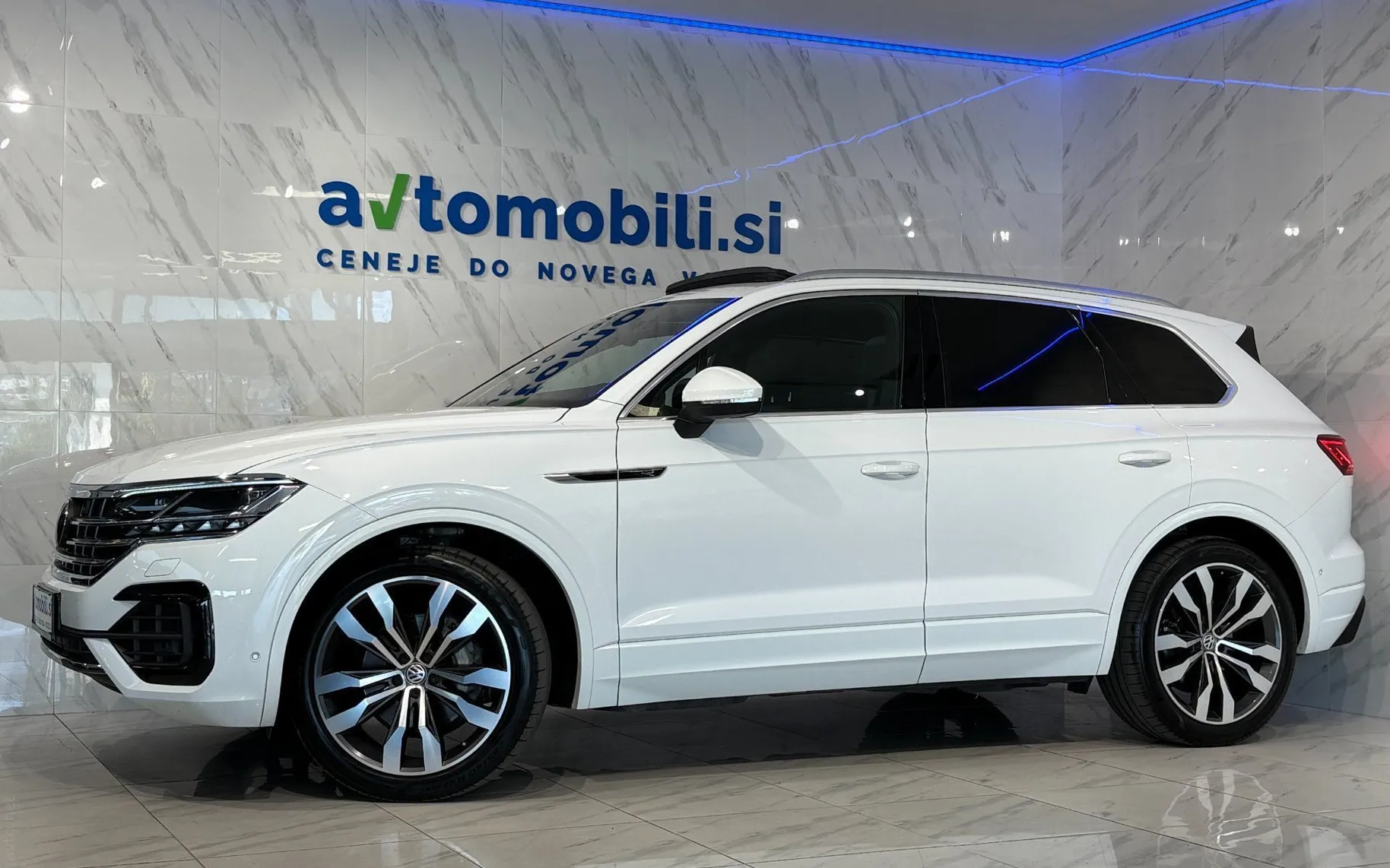 Zunanja slika - Volkswagen Touareg - V6 TDI R-Line 4M|Pano|Zračno|Kamera|SoftC|Hlaj|R.. - 2