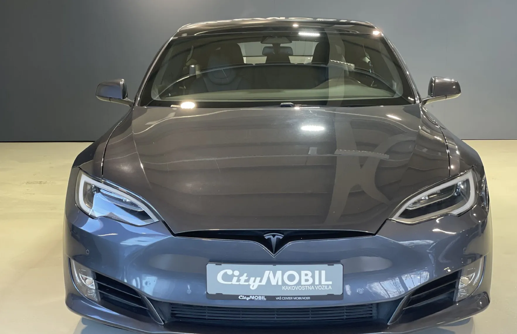 Zunanja slika - Tesla Model S - -PANO-HEADUP-KEYLESS-SAMO 95.000KM - 2