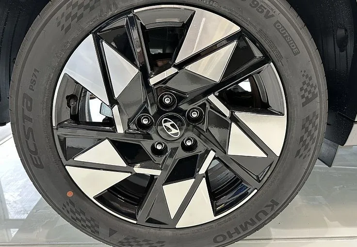 Zunanja slika - Hyundai Kona - 1.6 T-GDI 138 Premium - 7