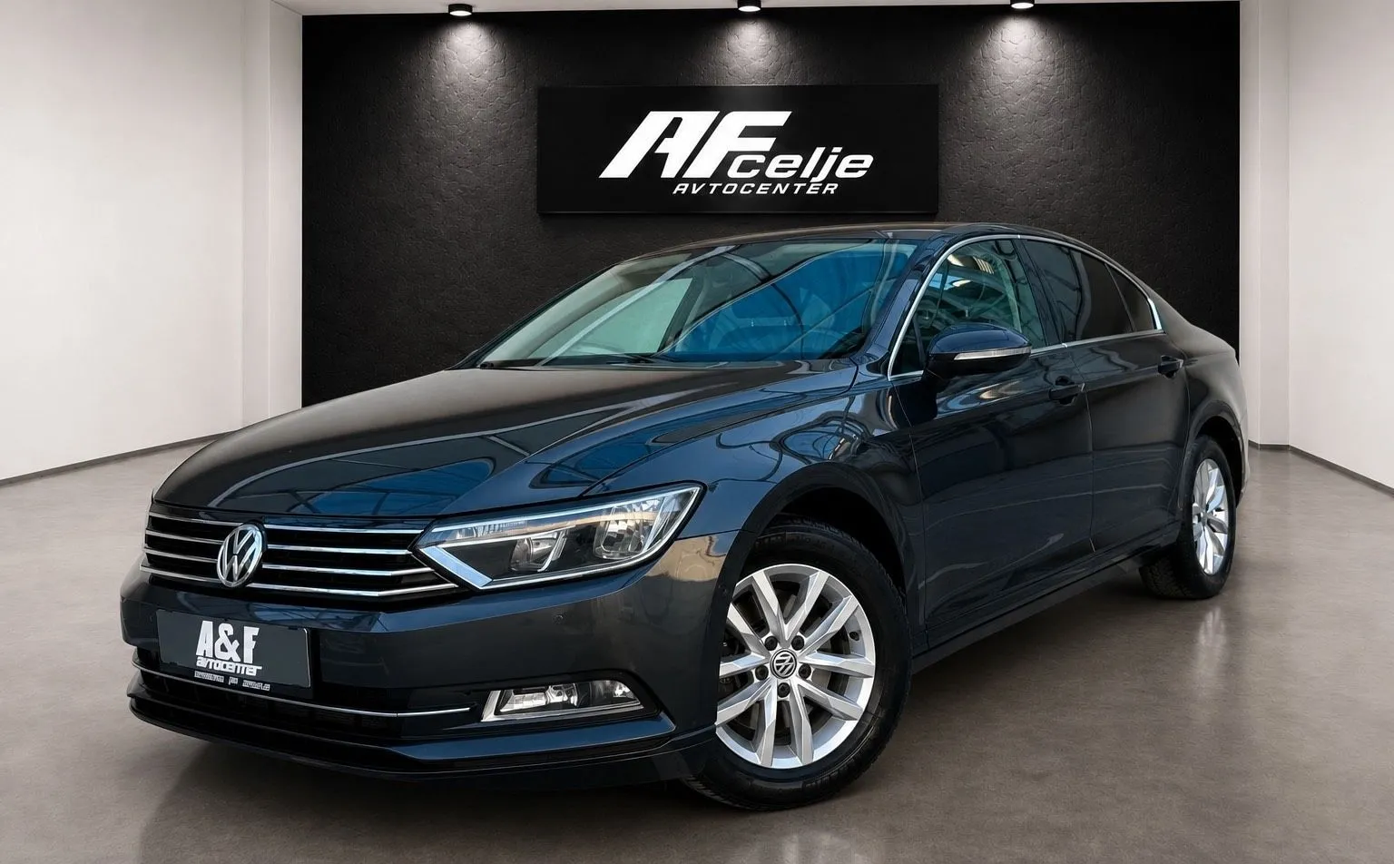 Zunanja slika - VW Passat - 2.0 TDI-DSG-H LINE-169.000km-LIZING ZA TUJCE-NAV.. - 1