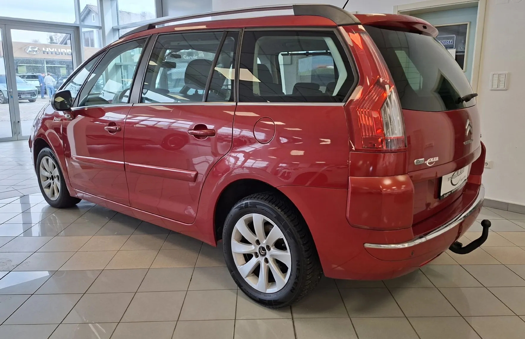 Zunanja slika - Citroën C4 Grand Picasso - Exclusive HDi 110 7 sedežev-LED-NAVI-PDC- - 3