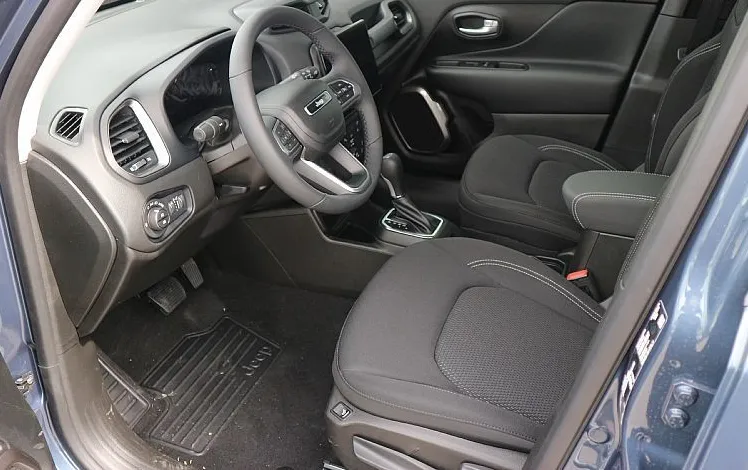 Zunanja slika - Jeep Renegade - 1.5 T4 DCT7 e-Hybrid  Summit - 7