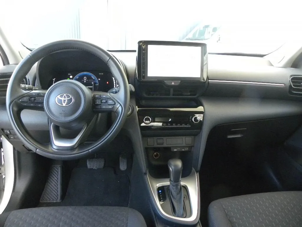 Zunanja slika - Toyota YARIS CROSS HYBRID - Toyota  1.5 VVT-i Cool Avt. - 9