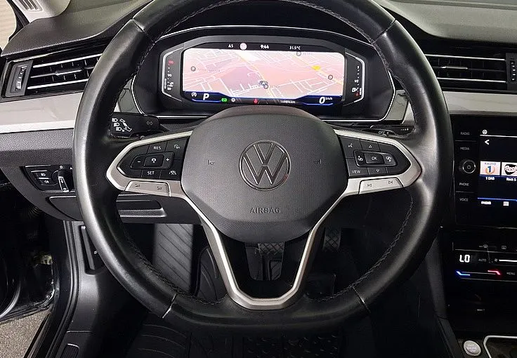 Zunanja slika - Volkswagen Passat - Variant 2.0 TDI BMT SCR Business DSG -VIRTUAL-ACC- - 7