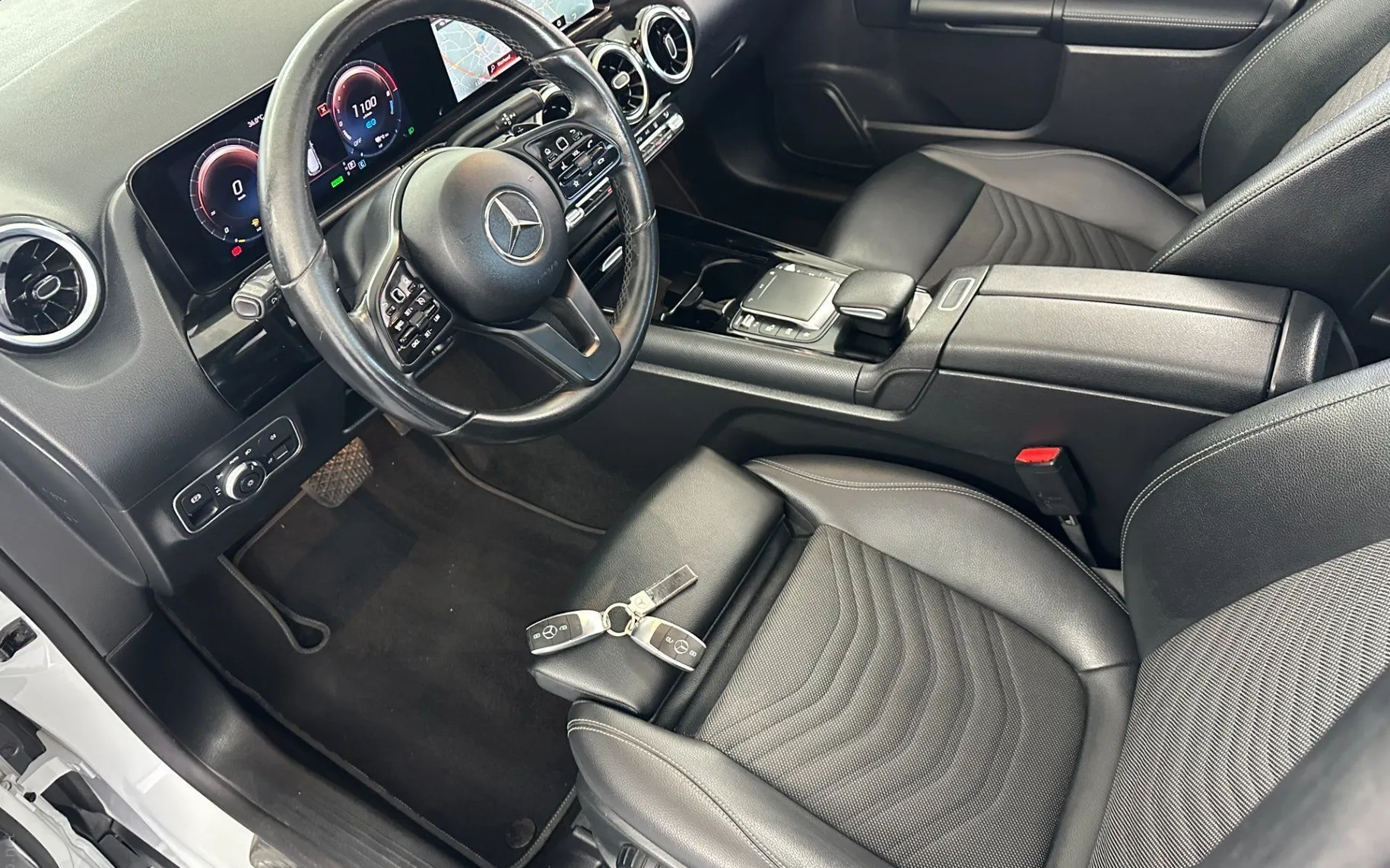 Zunanja slika - Mercedes-Benz GLA-Razred - GLA 250 e Avt.KAMERA.PANORAMA.LED.USNJE.NAVI.TOP - 26