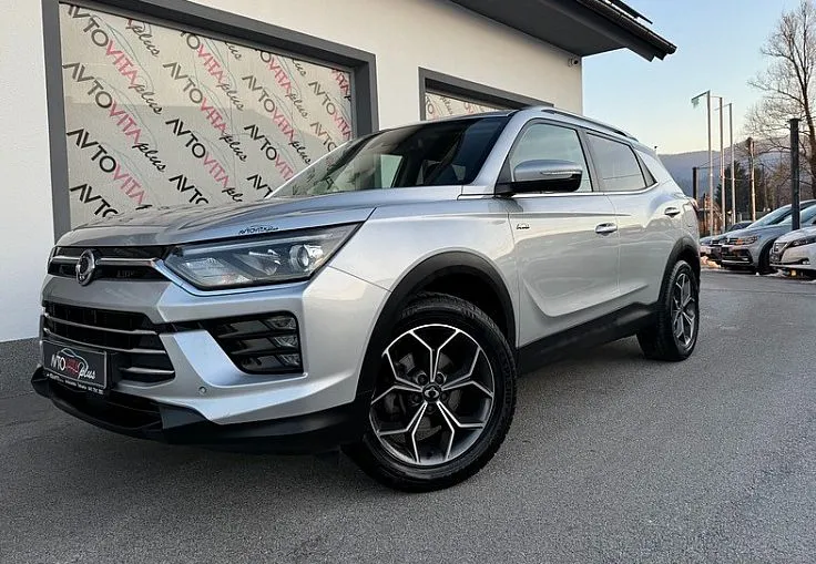 Zunanja slika - SsangYong Korando - 1.5 T-GDI 120 kW Exclusive 4x4 M T Led Kamera Pdc. - 1