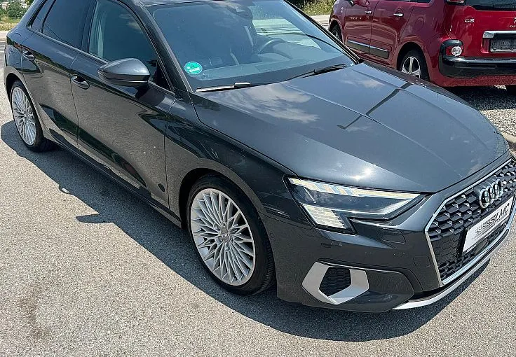 Zunanja slika - Audi A3 - Sportback 40 TFSI 150ks °S-TRONIC° °MATRIX° - 4