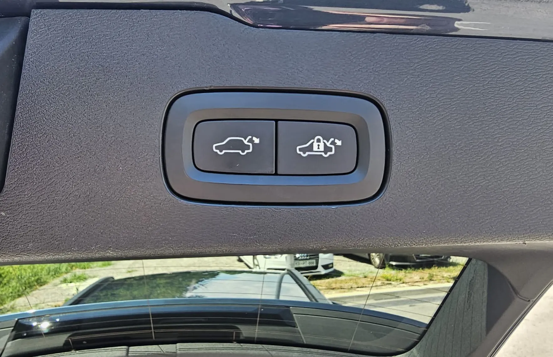 Zunanja slika - Volvo V60 - B4D Momentum Pro |FulLED|usnje|alu|ACC|navi|el prt - 11