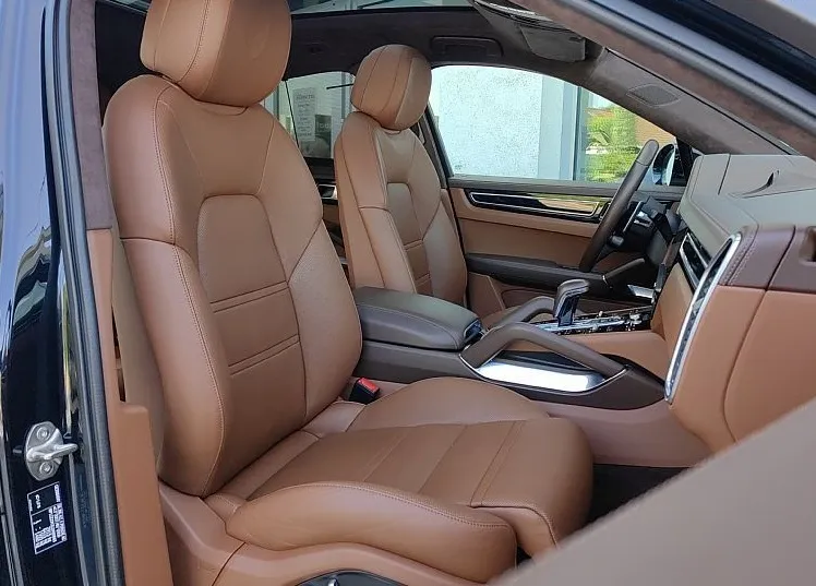 Zunanja slika - Porsche Cayenne - Coupe 4.0V8-TURBO-SOFT-CL-HLA-SED-MASAŽA-PANO-ACC-360-KA - 11