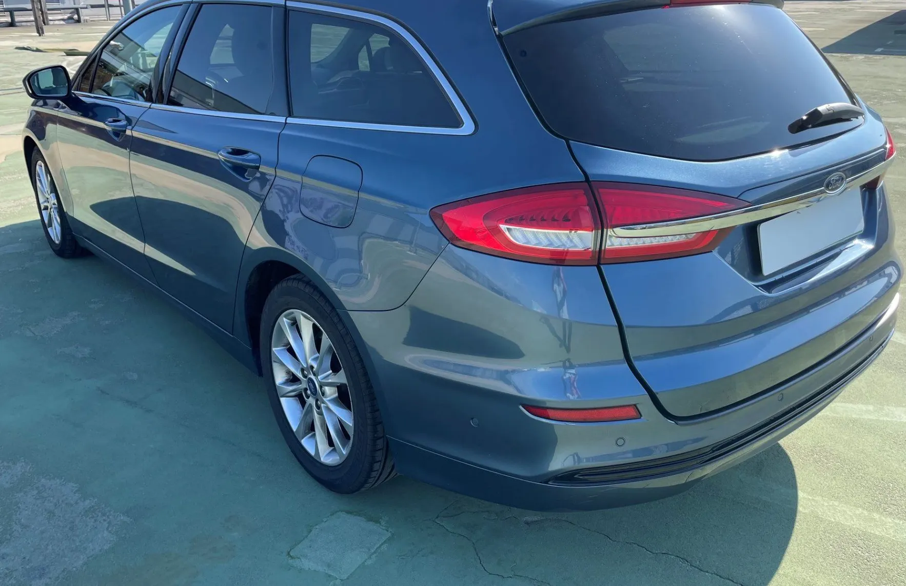 Zunanja slika - Ford Mondeo - Karavan 2.0 EcoBlue Titanium Avt.LED. NAVI. KAMERA - 3
