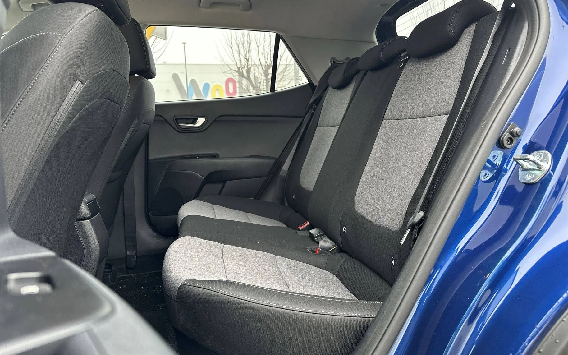 Notranja slika - KIA Stonic - 1.0 T-GDi Pulse DCT - 10