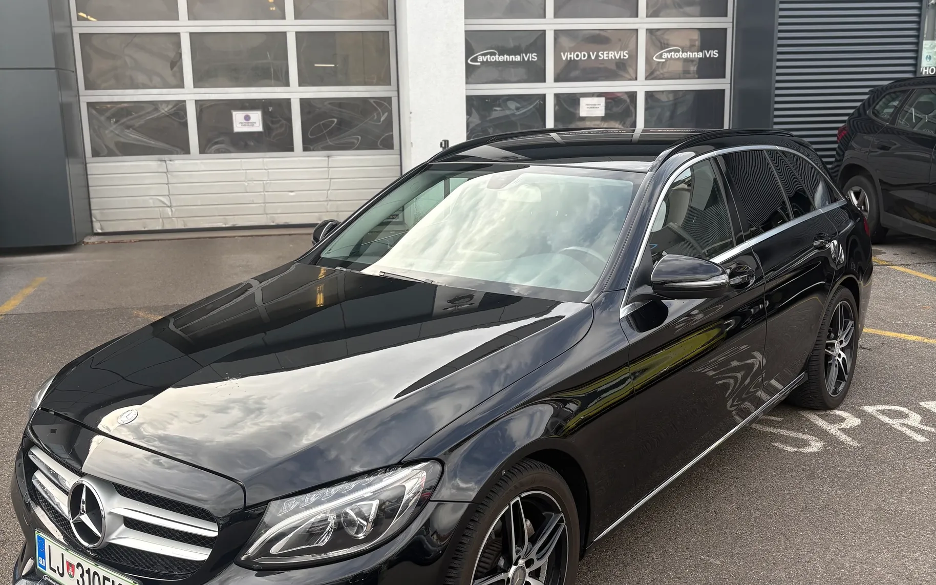 Zunanja slika - Mercedes-Benz C-Razred - 200 d T AMG Line - 4
