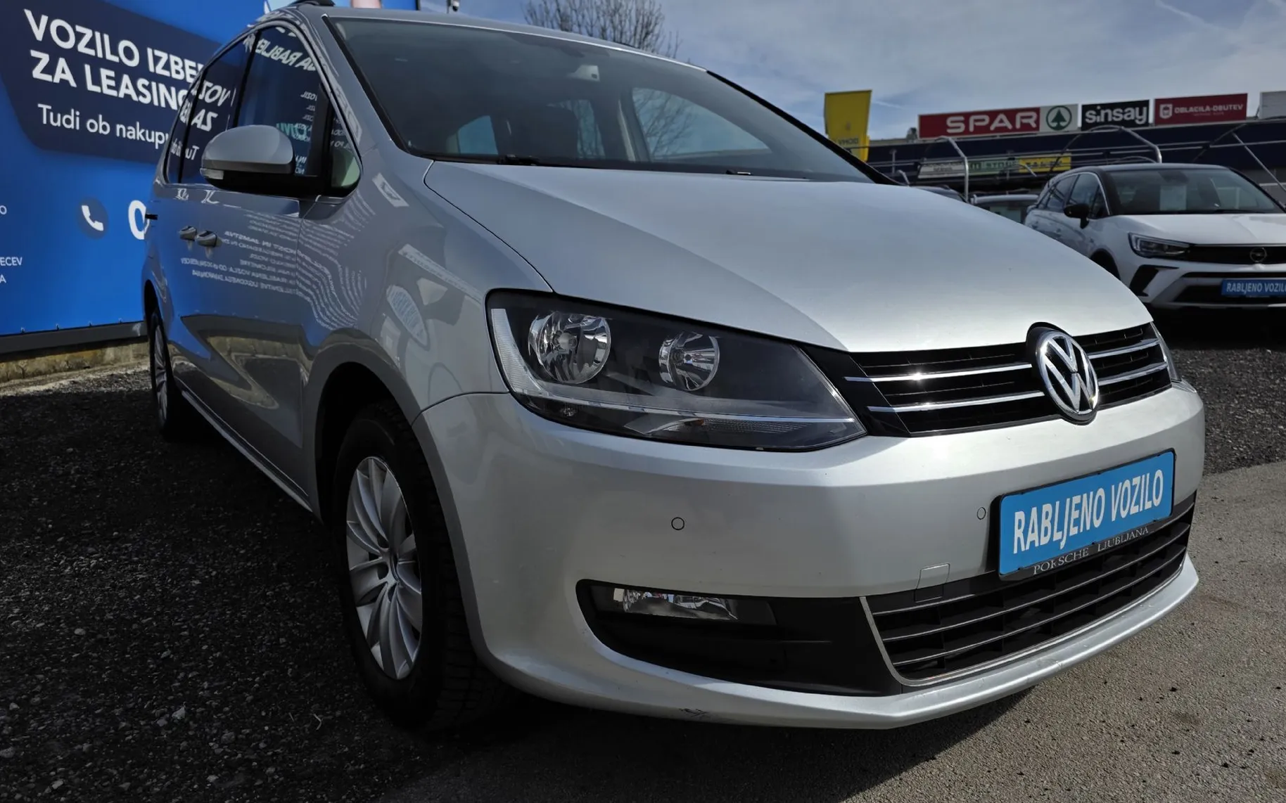 Zunanja slika - VW Sharan - 2.0 TDI BMT Comfortline.7 sedežev. SAMO 180412 KM - 5