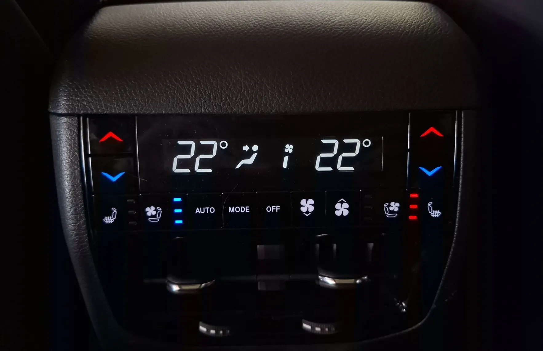 Zunanja slika - Jeep Grand Cherokee - 5v 2.0 GME PHEV 380 4XE Summit Reserve - 18