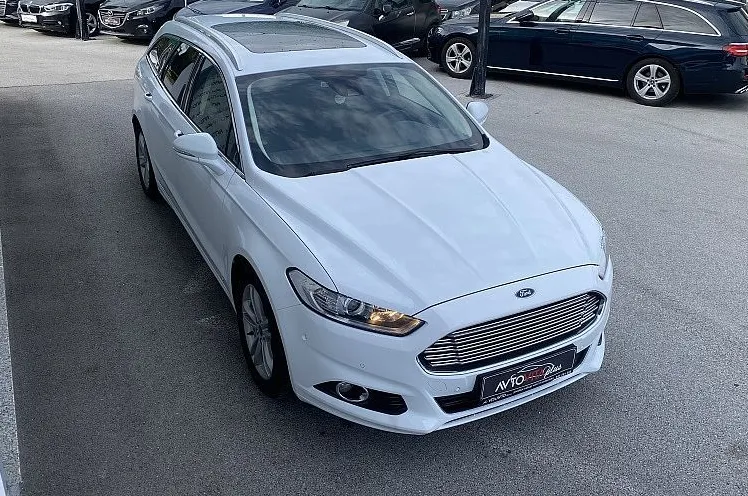 Zunanja slika - Ford Mondeo - 2.0 TDCi 110 kW Titanium AWD PANORAMA RADAR KAME.. - 4