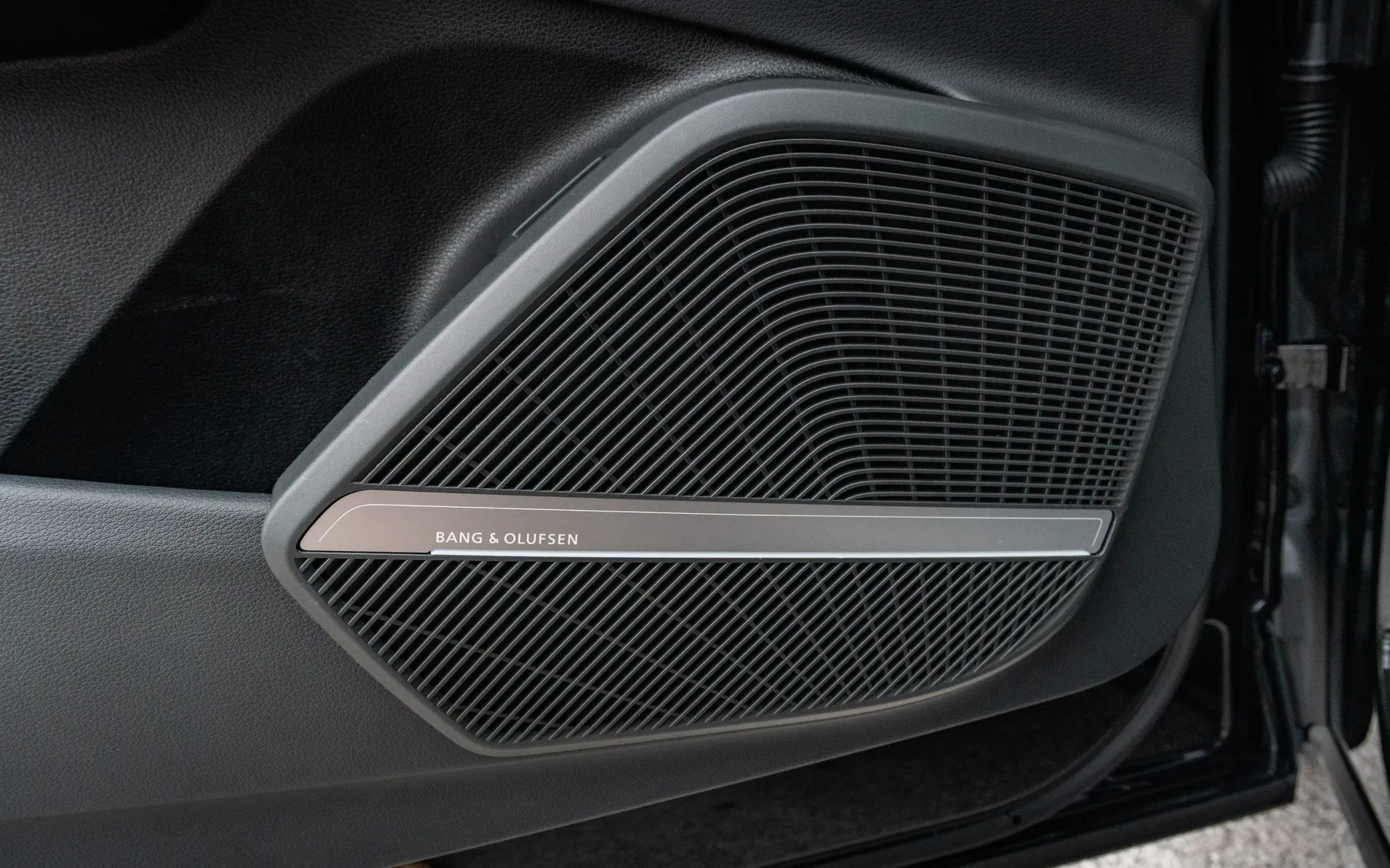 Motor in tehnologija - Audi - Q5 Sportback quattro 40 TDI S line S tronic - 14