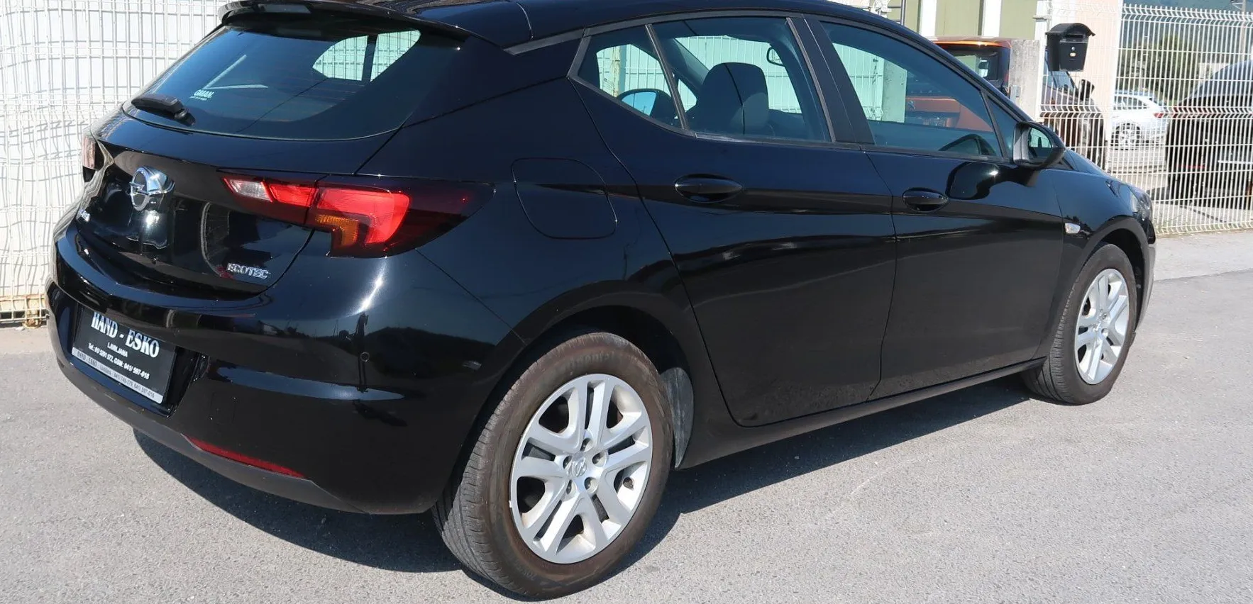 Zunanja slika - Opel Astra - 1.0 ECOTEC TURBO 77KW EDITION-NAVI-PDC-LED - 10