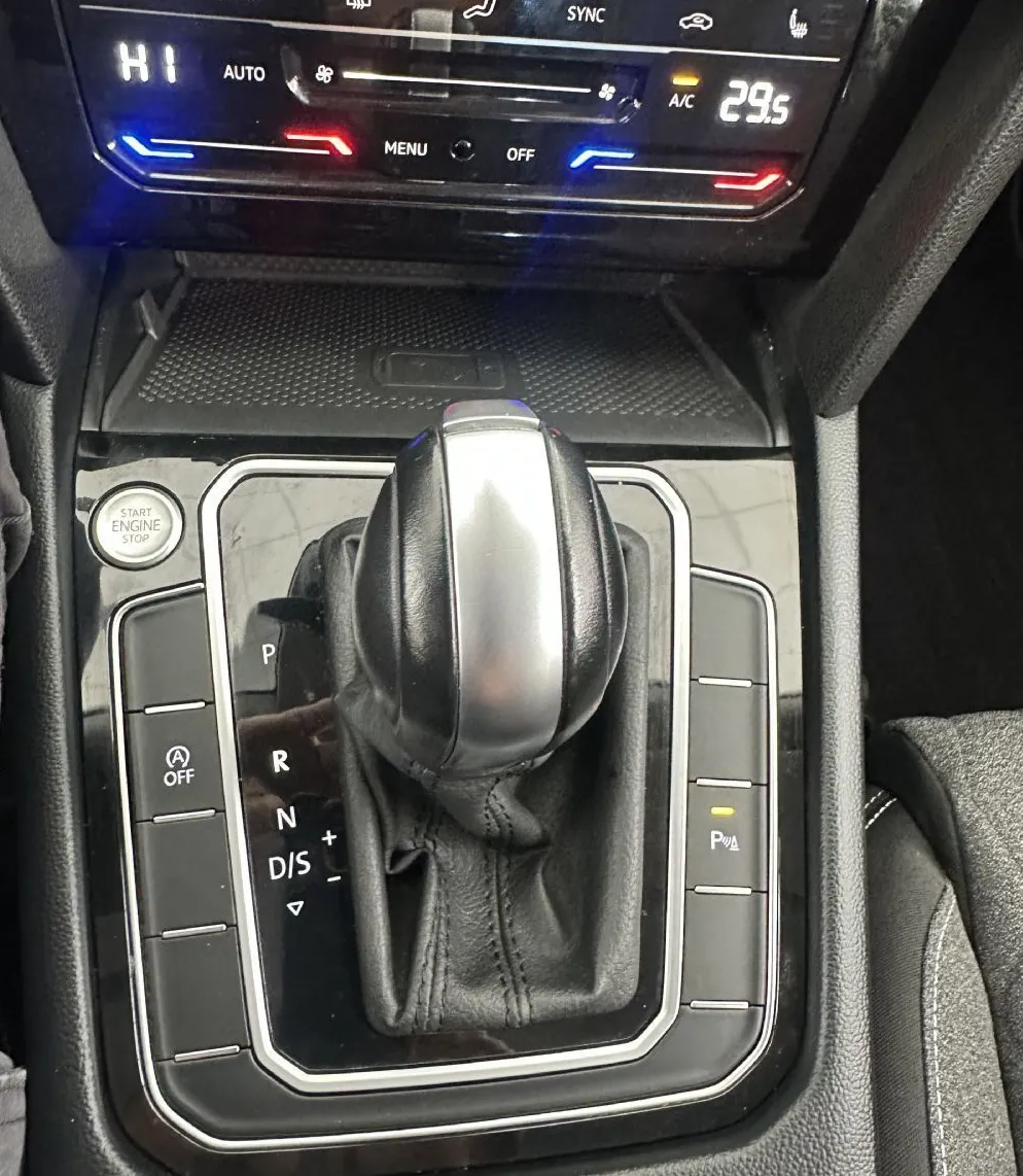Zunanja slika - Volkswagen Passat - Variant 1.5 TSI avt. 110kW.NEMŠKI+4GUME.KAMERA.LED.NAVI - 10