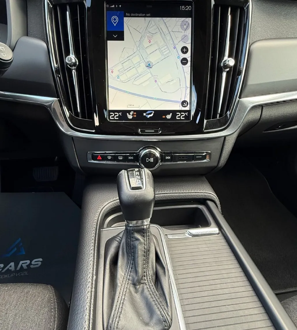Zunanja slika - Volvo V90 - D3 A AWD Kinetic-Virtual-Full led-Velik servis... - 12