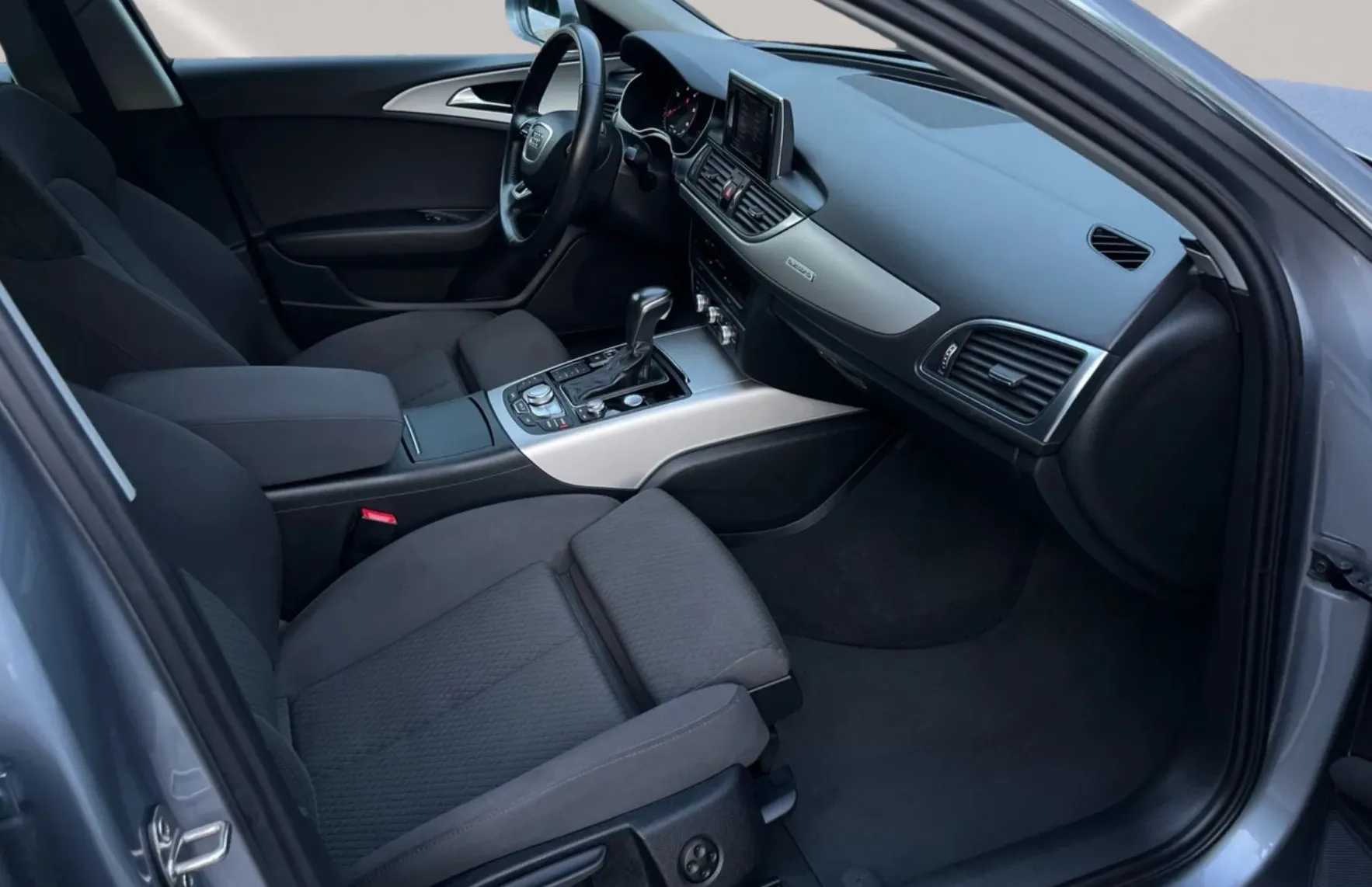Zunanja slika - Audi A6 - Avant 3.0 TDI S tronic Quattro od 1 lastnika garancija - 10
