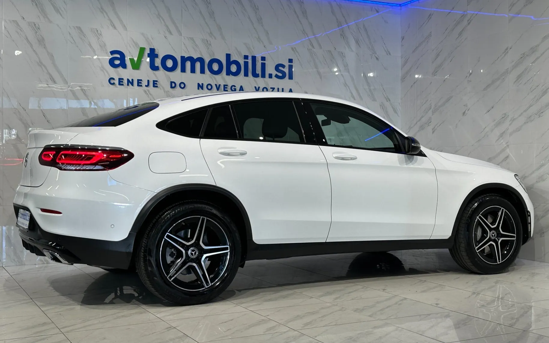 Zunanja slika - Mercedes-Benz GLC coupe - 200 4MATIC|AMG|Virtual|Designo|Kamera|Burmester| - 5