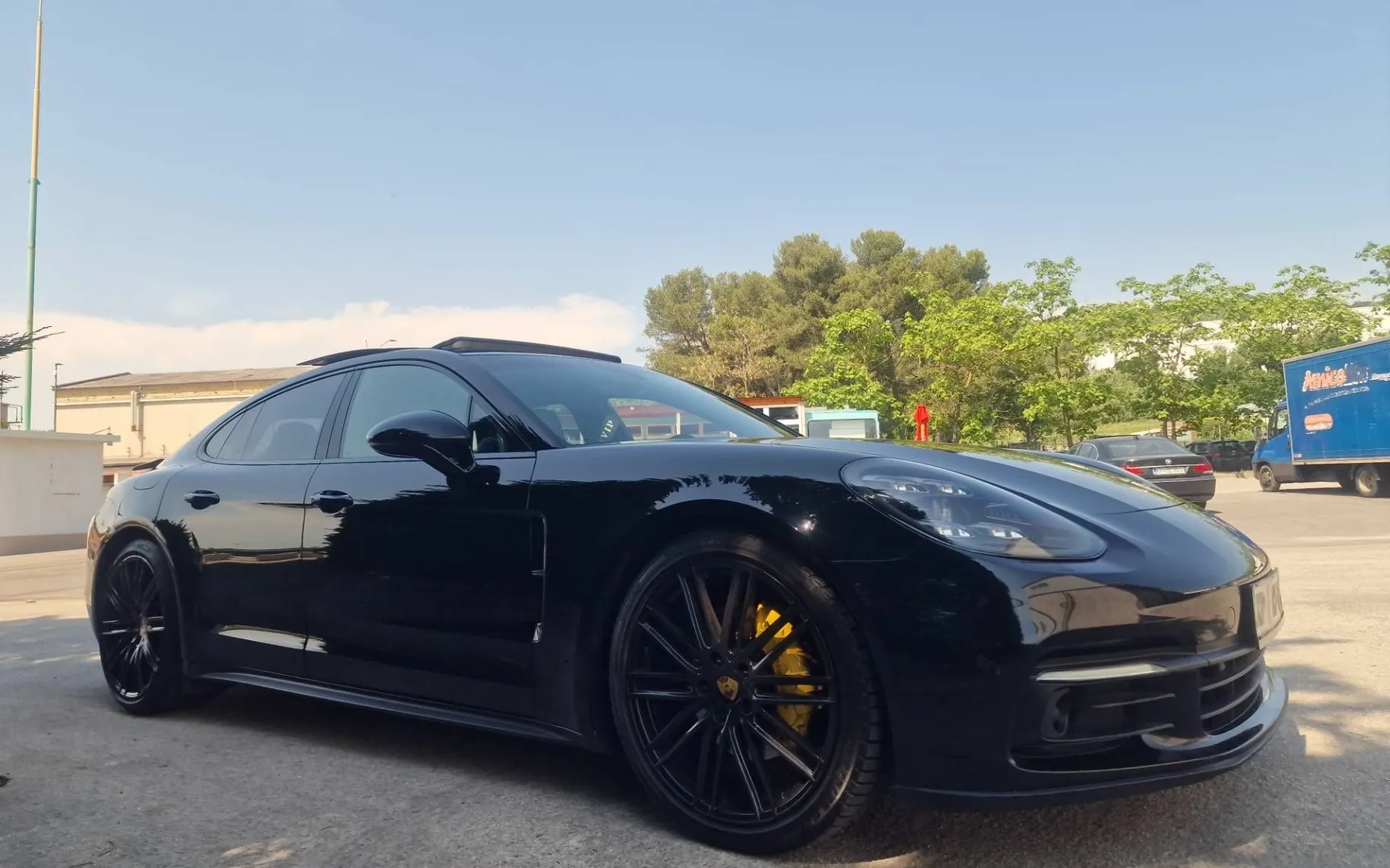Zunanja slika - Porsche Panamera - 3.0 V6 4WD PANORAMA-SOFT-21COL-BOSE - 6