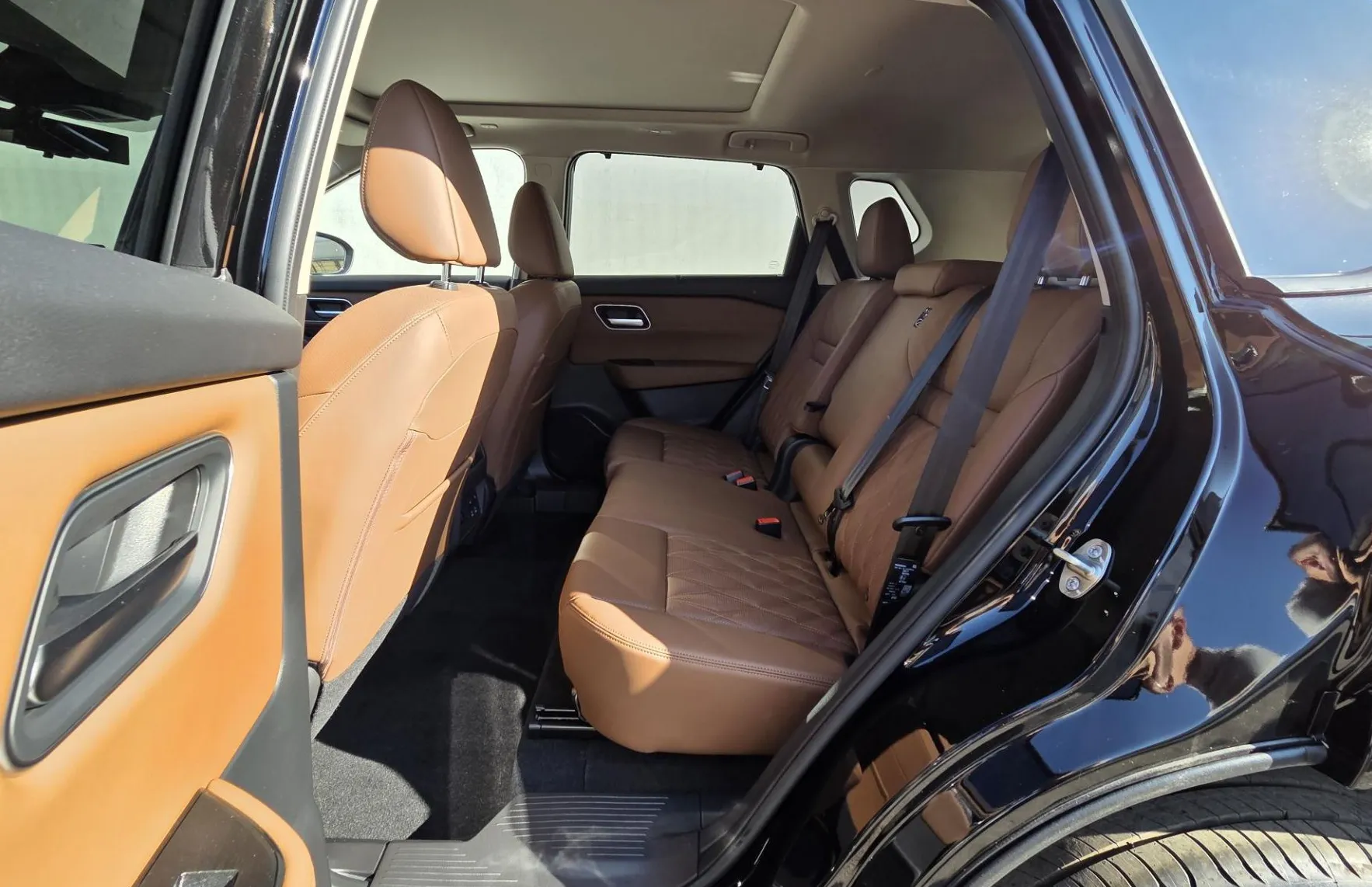 Zunanja slika - Nissan X-Trail - Tekna+ e-POWER 213 4WD e-4orce - 16