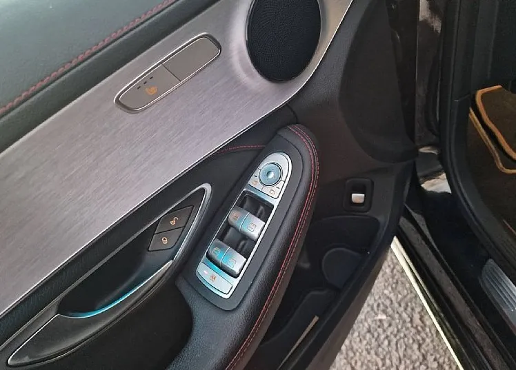 Zunanja slika - Mercedes-Benz C-Razred - Mercedes-AMG C43 4MATIC POLOG 3400 - 11