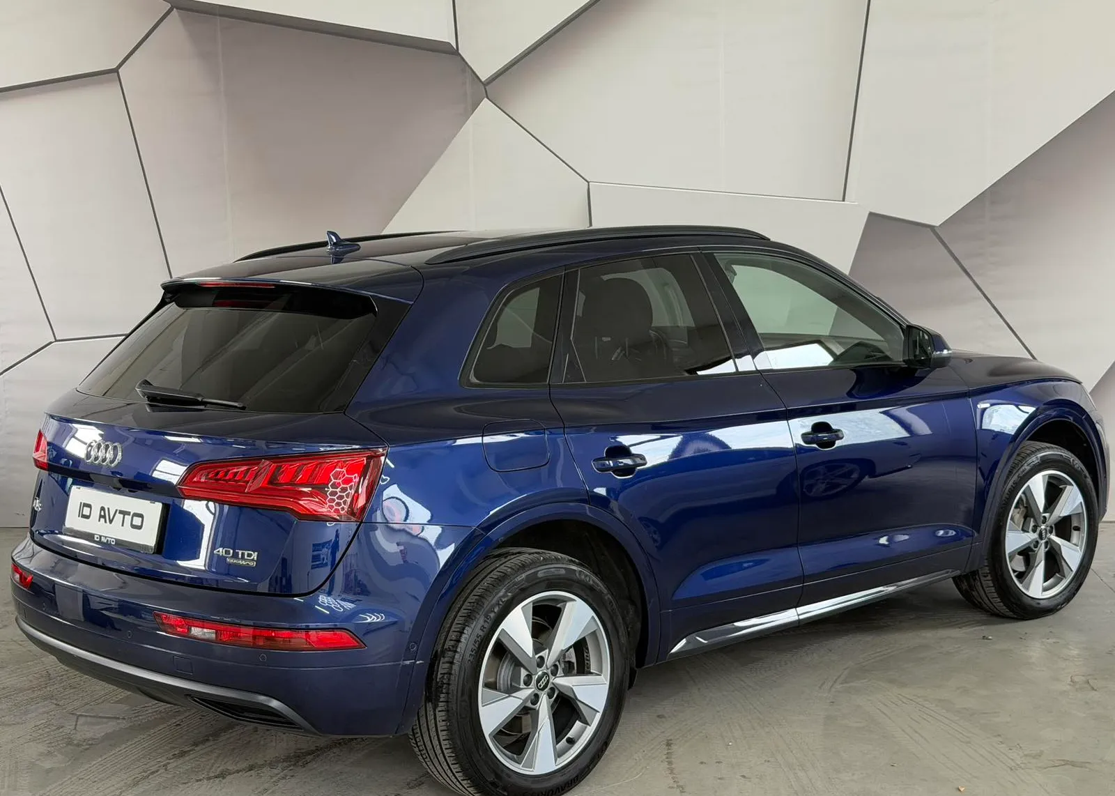 Zunanja slika - Audi Q5 - quattro 2,0 TDI Sport S tronic - 4