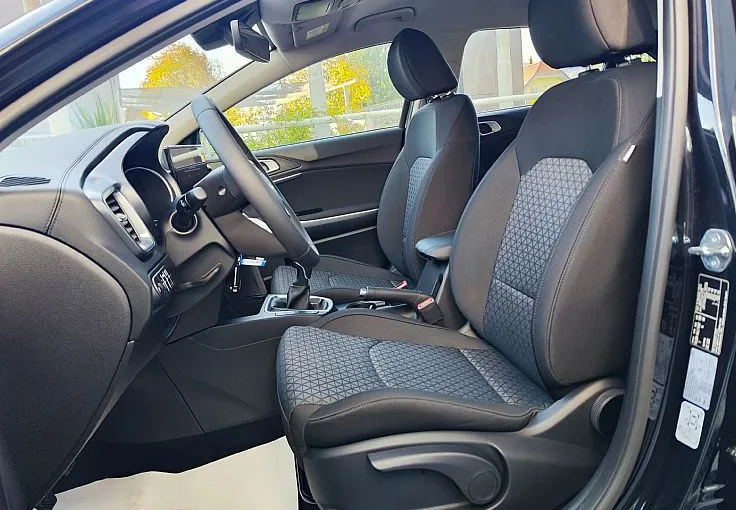 Zunanja slika - KIA Ceed - 1.0 T-GDi LX Champion+ ISG. M T 74 kW - 4