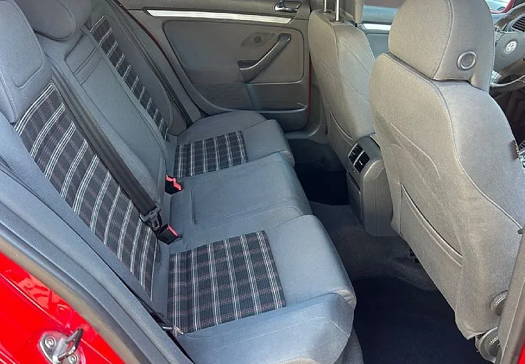 Zunanja slika - Volkswagen Golf - 2.0 FSI turbo GTI avt. 147  200 - 11