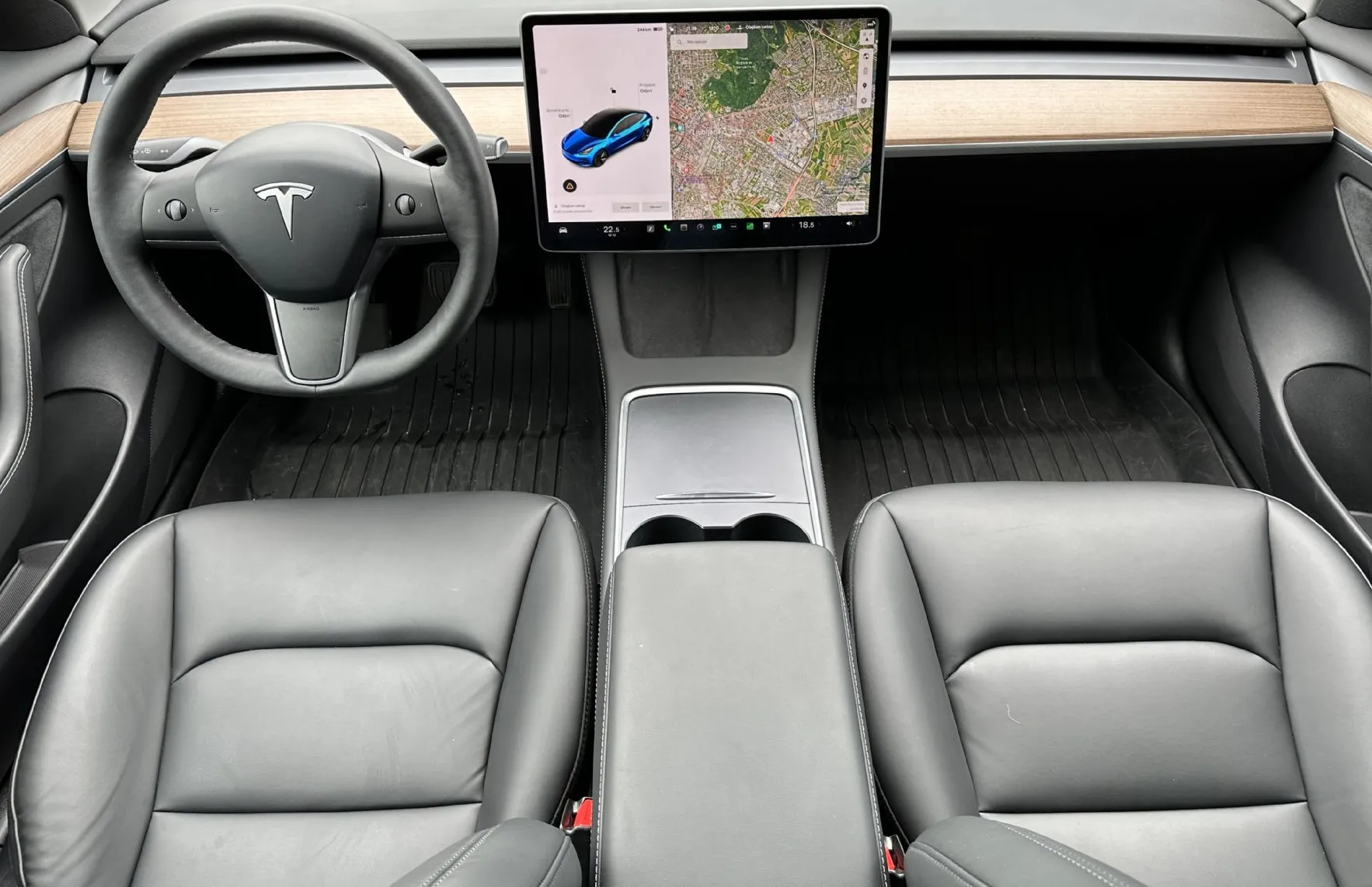 Zunanja slika - Tesla Model 3 - Long Range AWD  Avtopilot Slovensko vozilo - 9