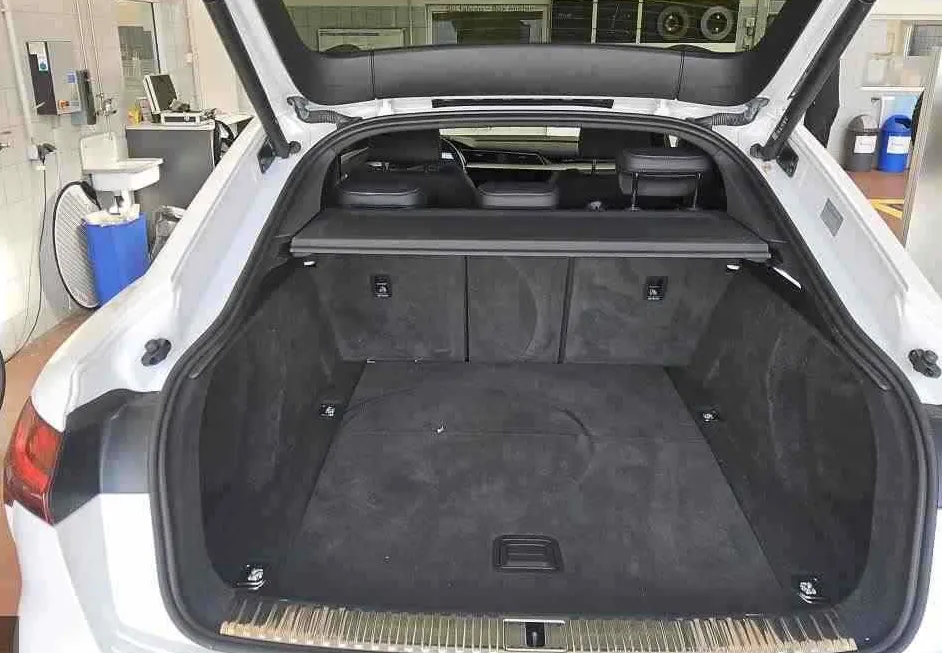 Zunanja slika - Audi e-tron - Sportback 55 quattro S line.NEMŠKI+4ALU.KAMERA.USNJE.KLJUK - 14
