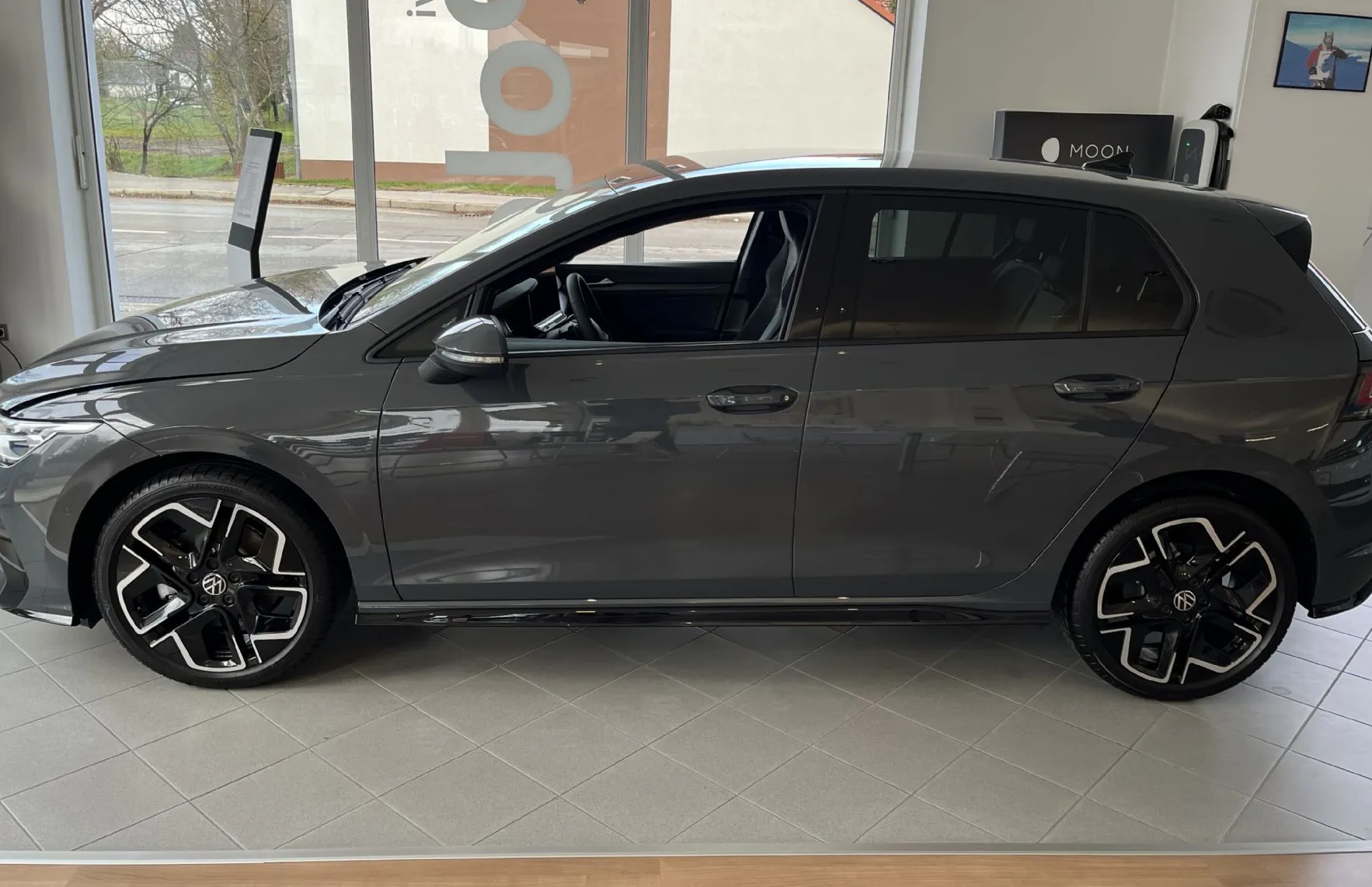 Zunanja slika - Volkswagen Golf - 1.5 eTSI avt. 4JOY 85  116 - 2