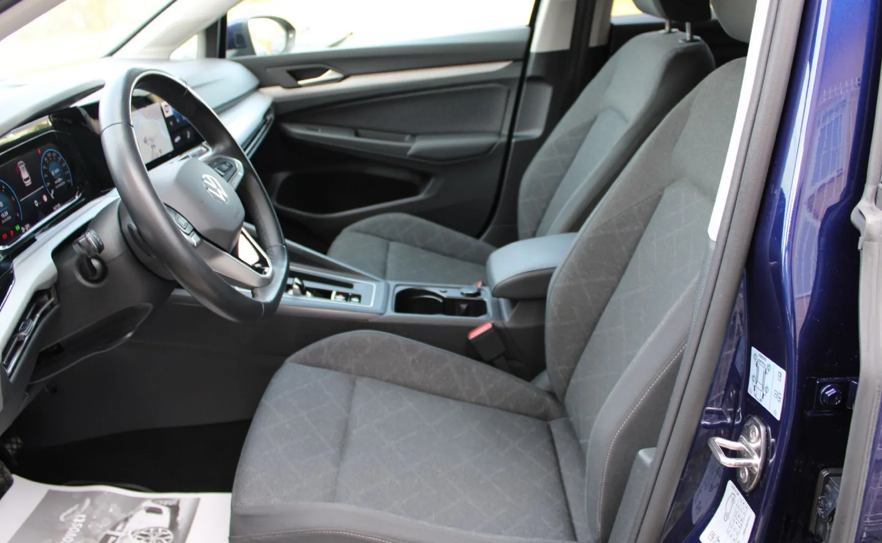 Zunanja slika - Volkswagen Golf - Variant 2.0 TDI avt. BUSINESS 85  115  ALU-PDC-LED-KAMERA - 12