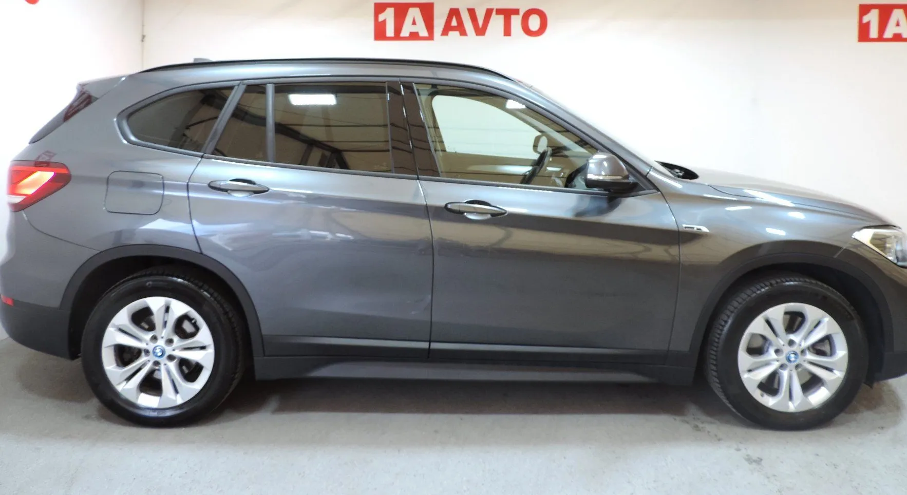 Zunanja slika - BMW X1 - serija : xDrive25e Avt. KAMERA-LED-NAVI PRIKLJUČNI HYBRID - 4