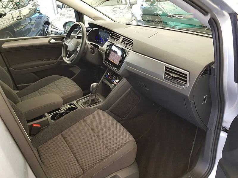 Zunanja slika - Volkswagen Touran - 2.0 TDI BMT Family DSG - 8