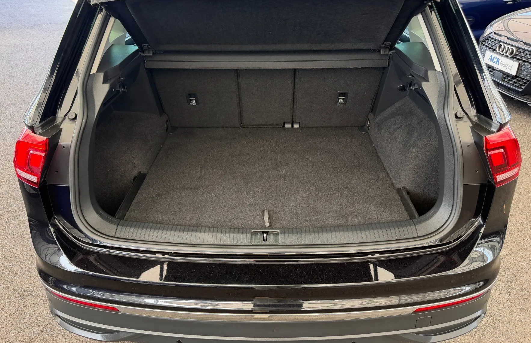 Zunanja slika - Volkswagen Tiguan - Life 2.0 TDI DSG - 1.LASTNIK - KAMERA - ACC - 11