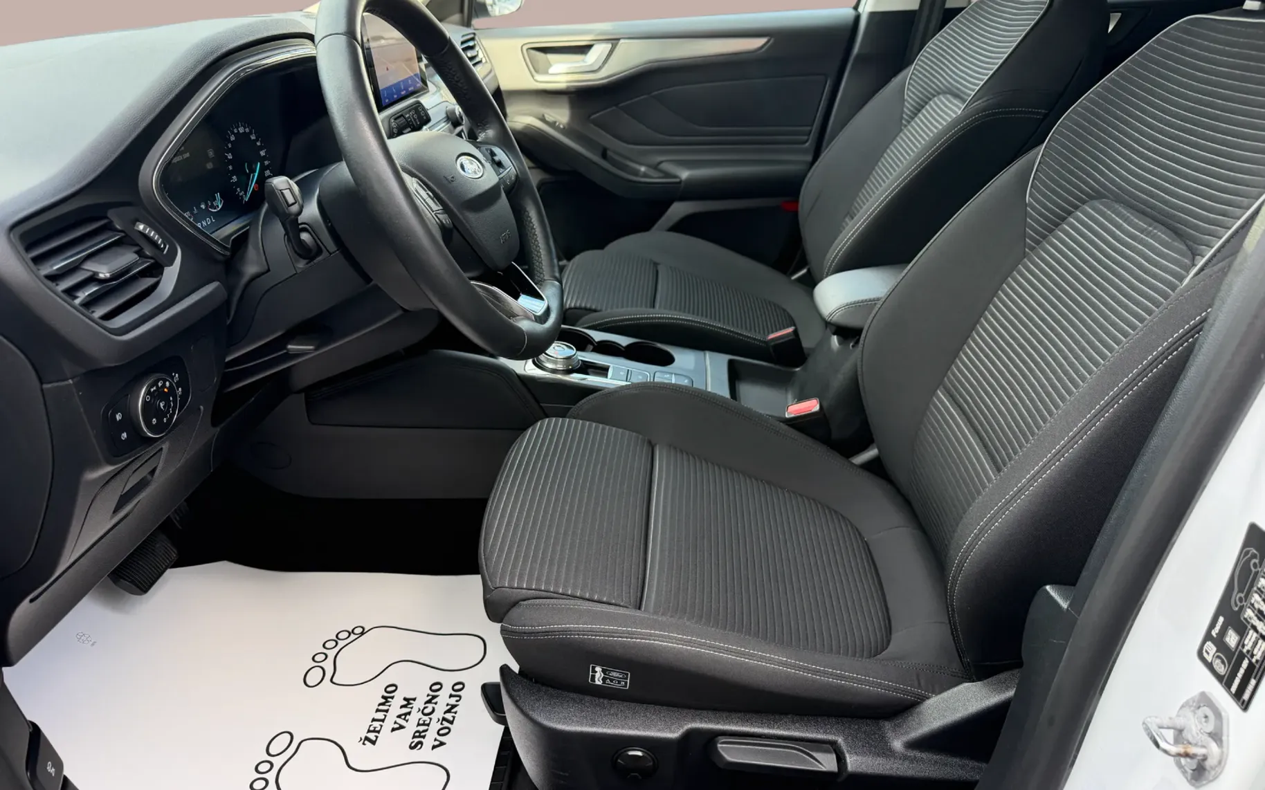 Zunanja slika - Ford Focus - 2.0 EcoBlue Active - 9