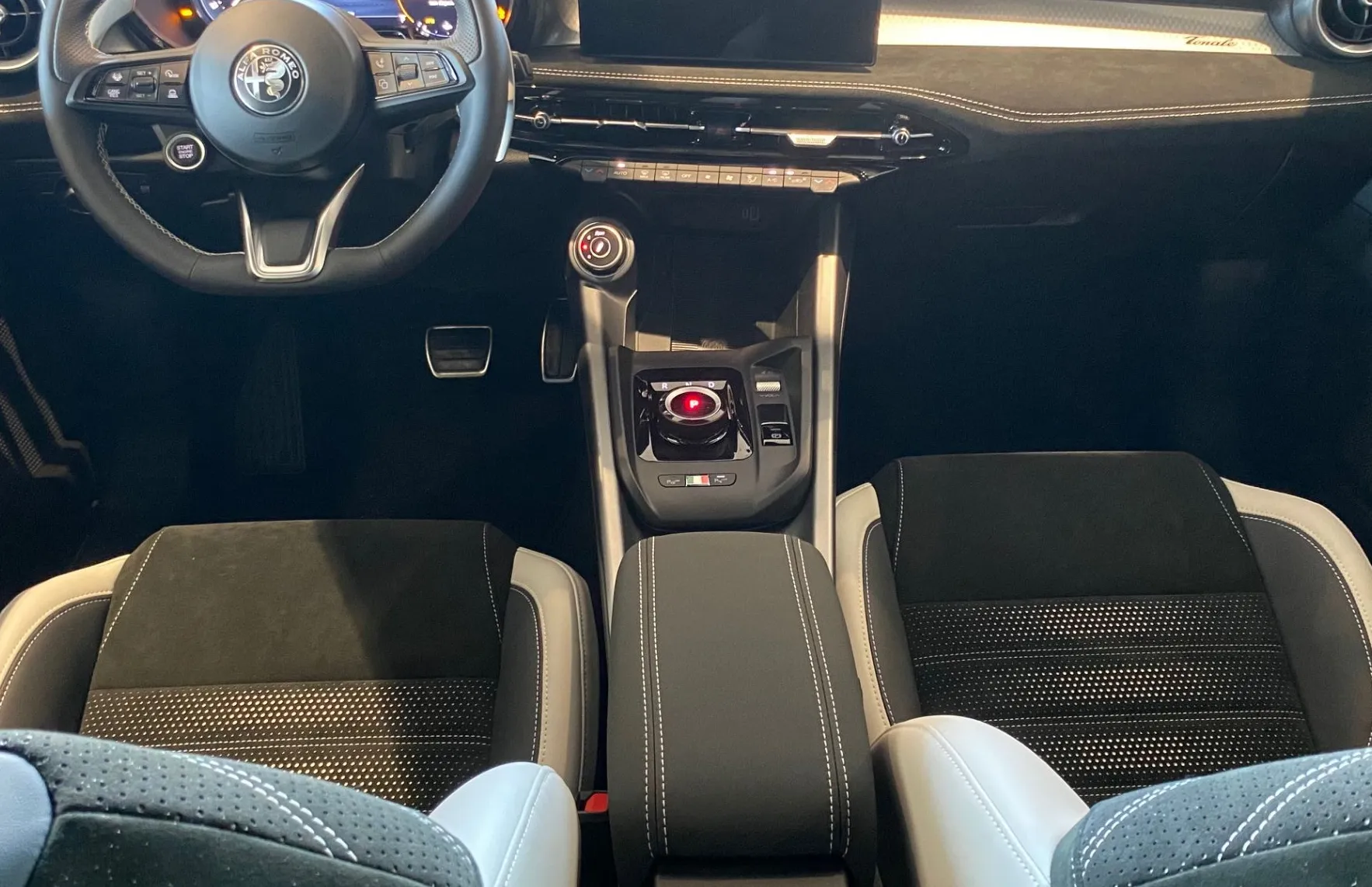 Zunanja slika - Alfa Romeo Tonale - 1.5 IbridaDCT7 175 SportSpeciale - 8