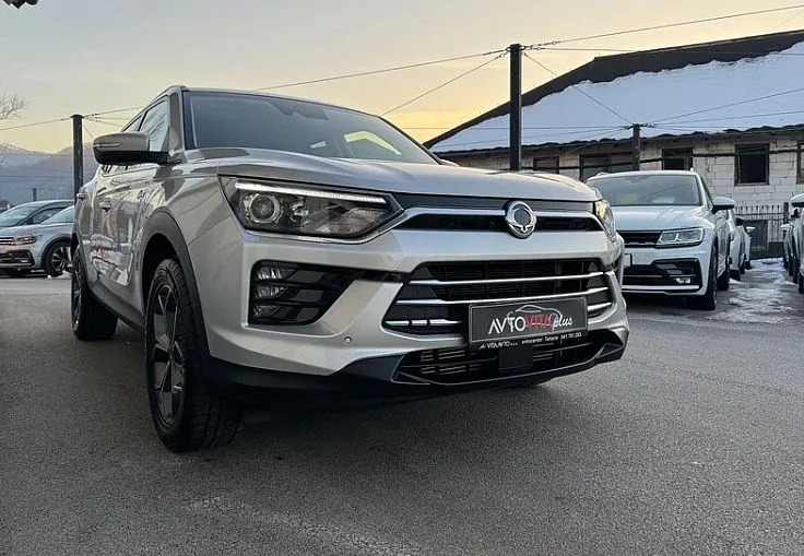 Zunanja slika - SsangYong Korando - 1.5 T-GDI 120 kW Exclusive 4x4 M T Led Kamera Pdc. - 4