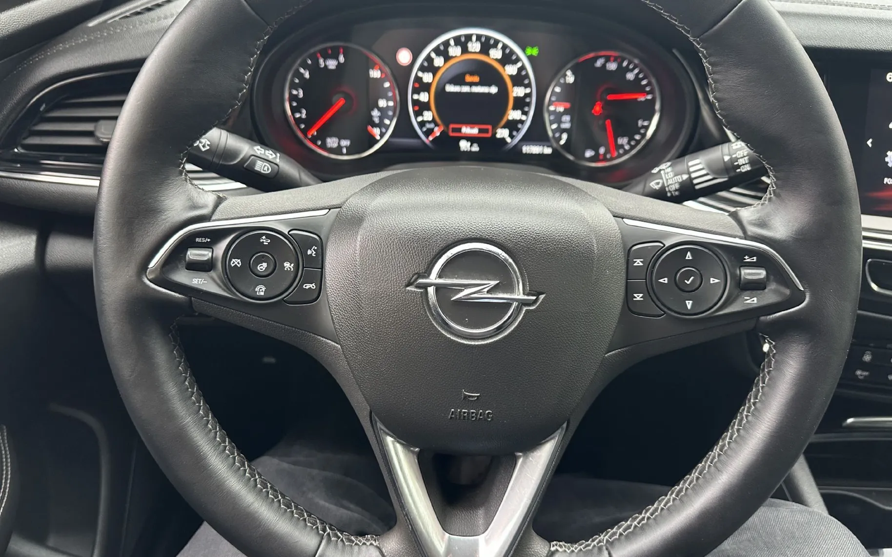 Notranja slika - Opel Insignia - 2.0 CDTI Innovation.NEMŠKI+4ALU.KAMERA.USNJE.DIZEL - 12