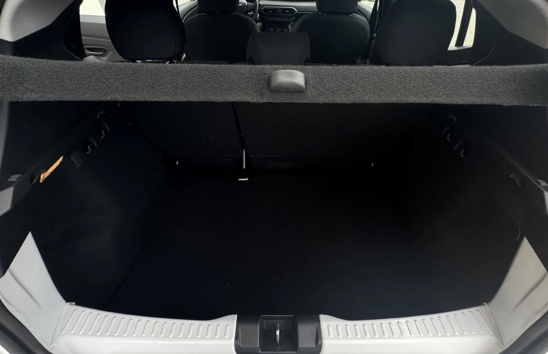 Zunanja slika - Dacia Sandero - 1.0 TCe 100 Essential - 12