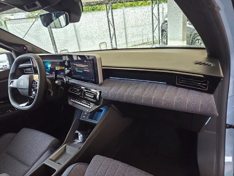 Zunanja slika - Renault 4 E-Tech Electric - Techno EV52 150 Comfort Range+Harman Kardon - 12