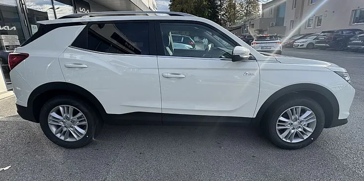 Zunanja slika - KG Mobility Korando - 1.5 T-GDI Smart 4WD M T - 2