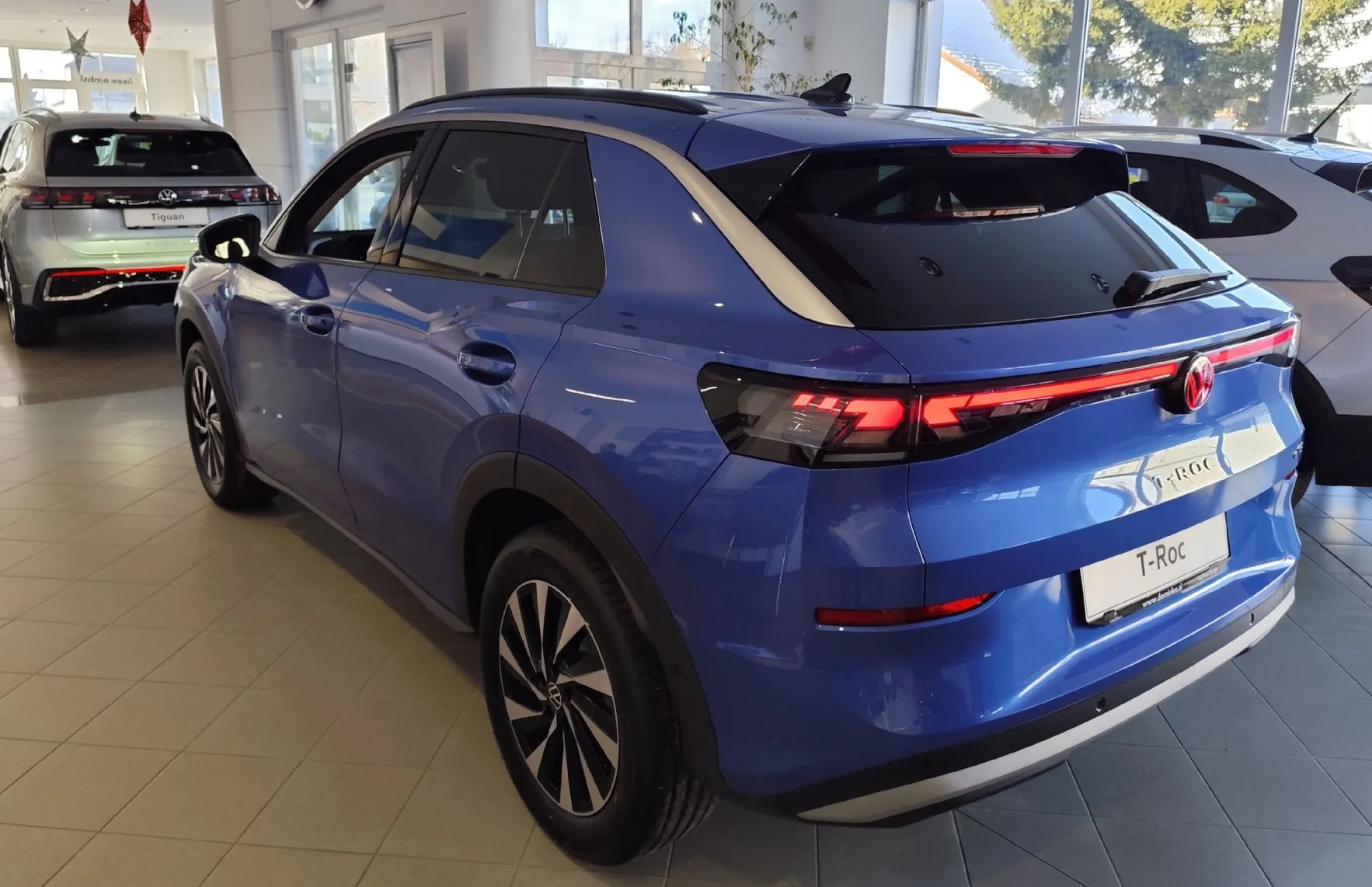 Zunanja slika - Volkswagen T-Roc - 1.5 eTSI Life DSG 110  150 - 6