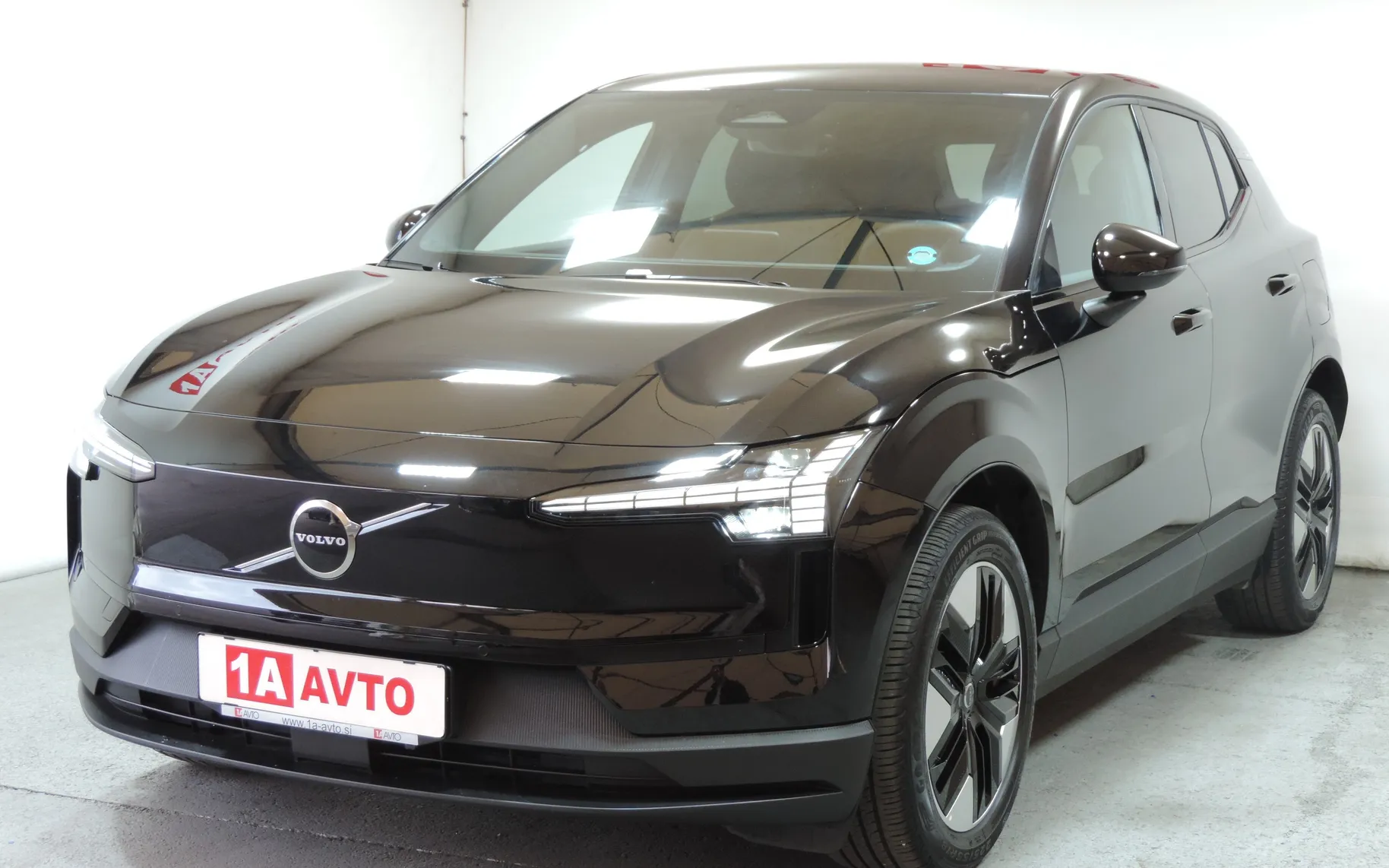 Volvo EX30