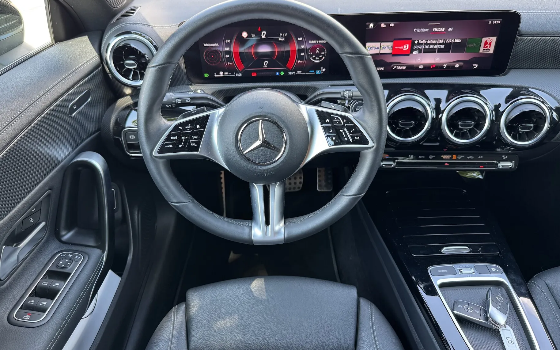 Zunanja slika - Mercedes-Benz CLA Shooting Brake - CLA 180 Progressive AVT HYBRID-VL.KLJUKA-VIRTU - 14